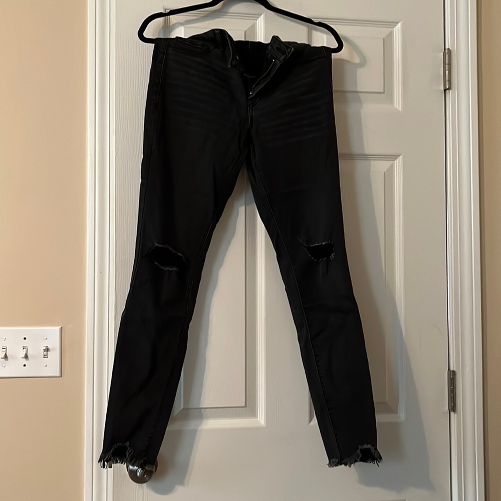 Ripped black jeans